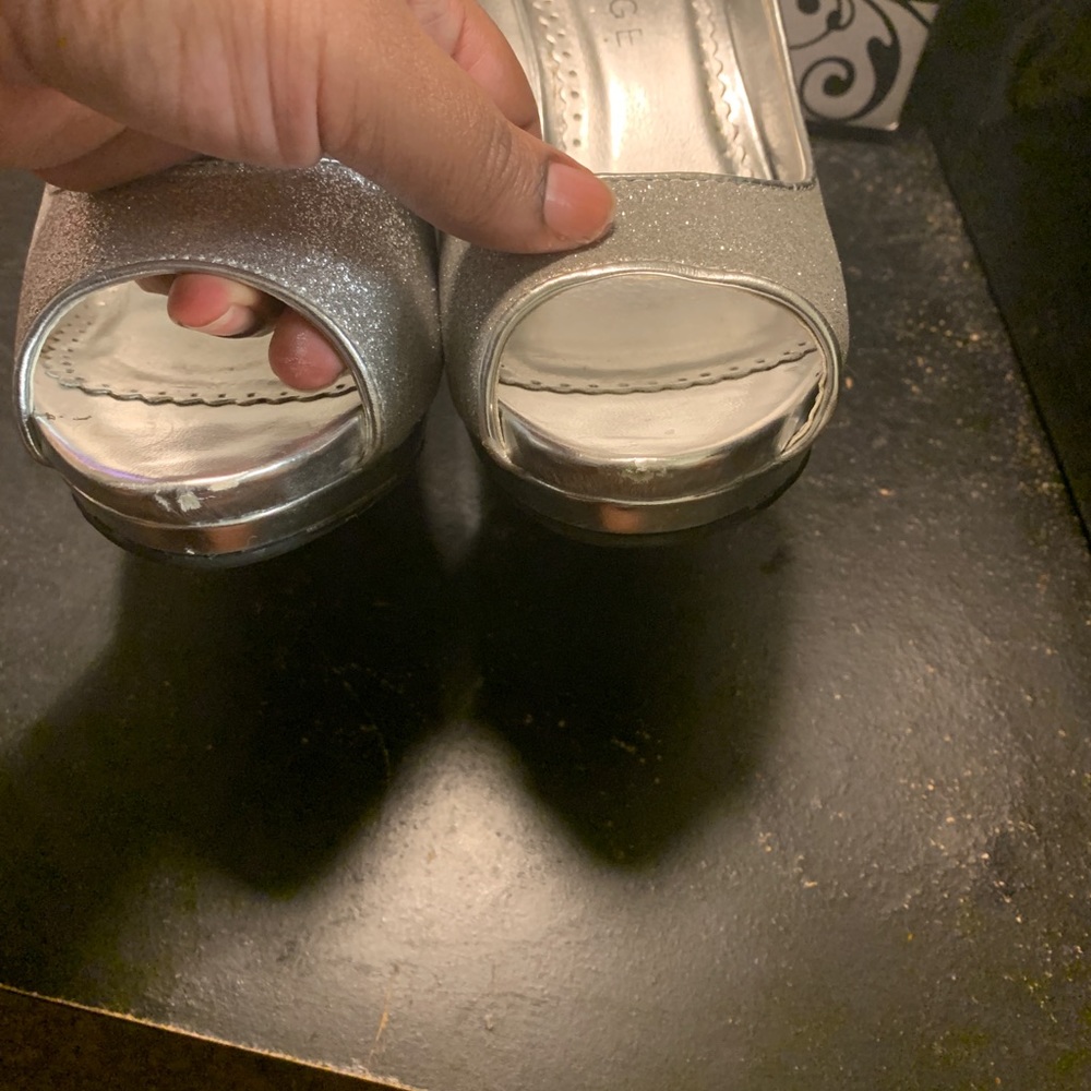 Glittery silver high heels - Picture 5 of 5